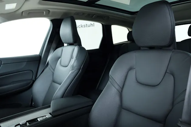 VOLVO XC60 2.0 T6 TE XCENTRIC eAWD