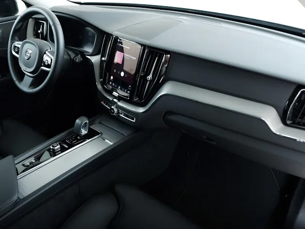 VOLVO XC60 2.0 T6 TE XCENTRIC eAWD