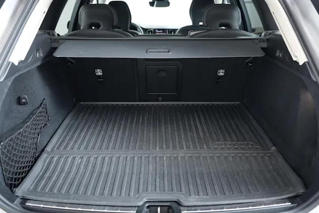 VOLVO XC60 2.0 T6 TE XCENTRIC eAWD
