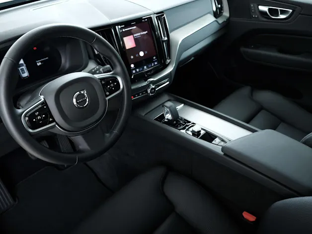 VOLVO XC60 2.0 T6 TE XCENTRIC eAWD