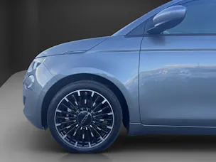 FIAT 500 electric 87 kW Icon