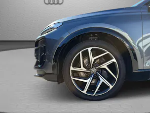 AUDI SQ6 e-tron quattro