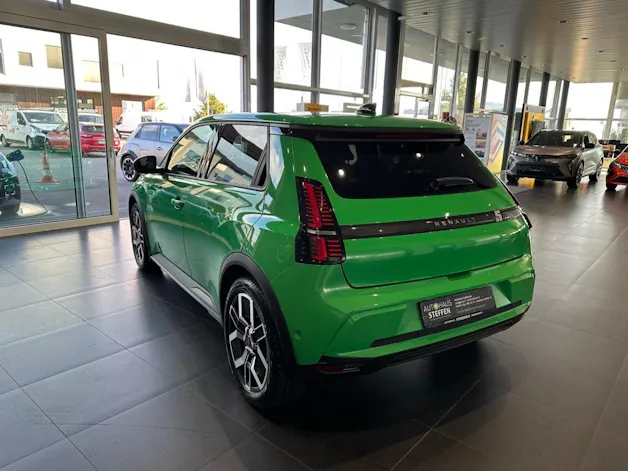 RENAULT R5 E-Tech Comfort Range 52 kWh Techno