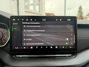 SKODA Octavia Combi 2.0 TSI RS DSG
