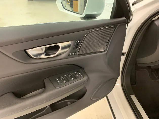 VOLVO V60 2.0 T6 TE Business eAWD