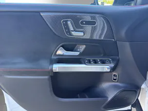 MERCEDES-BENZ GLB 250 AMG Line 4 MATIC