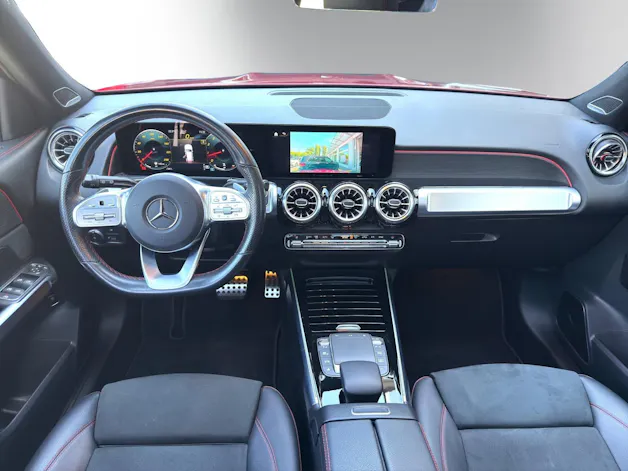 MERCEDES-BENZ GLB 250 AMG Line 4 MATIC 8G-Tronic