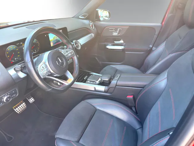 MERCEDES-BENZ GLB 250 AMG Line 4 MATIC 8G-Tronic
