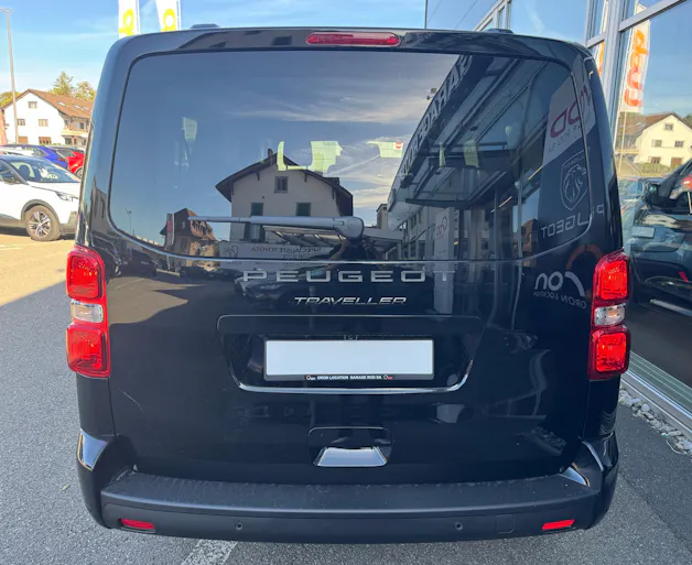PEUGEOT Traveller 2.2 BlueHDi Business Long EAT8