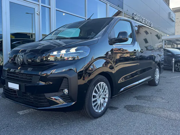 PEUGEOT Traveller 2.2 BlueHDi Business Long EAT8