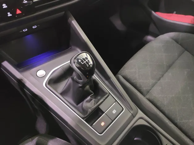 VW Golf VIII 1.0 TSI Life