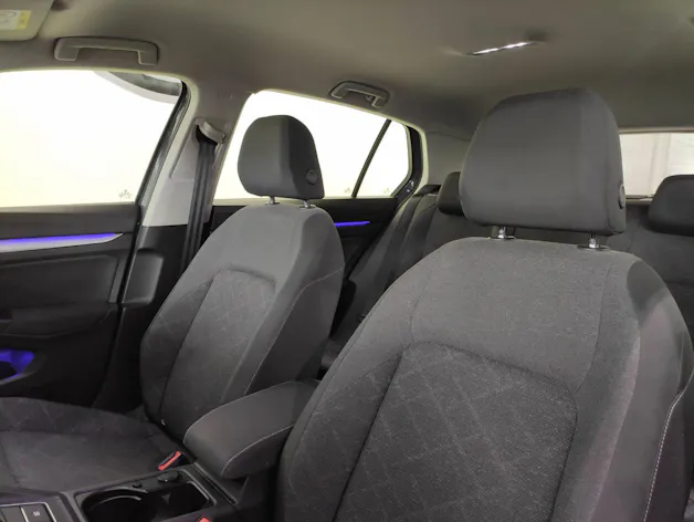 VW Golf VIII 1.0 TSI Life