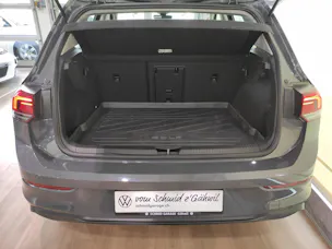 VW Golf VIII 1.0 TSI Life