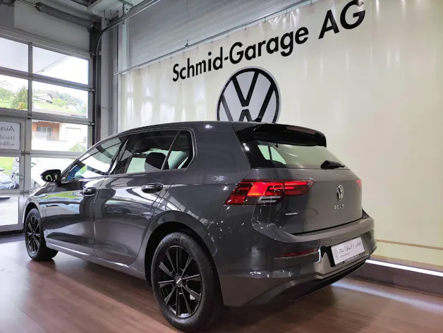 VW Golf VIII 1.0 TSI Life