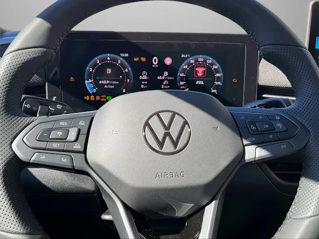 VW T-Roc 1.5 eTSI mHEV R-Line DSG