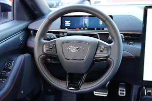 FORD Mustang MACH-E Premium AWD 88 kWh