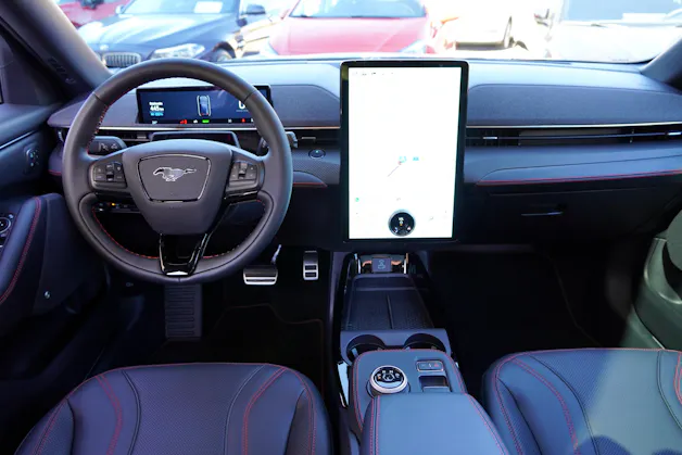 FORD Mustang MACH-E Premium AWD 88 kWh