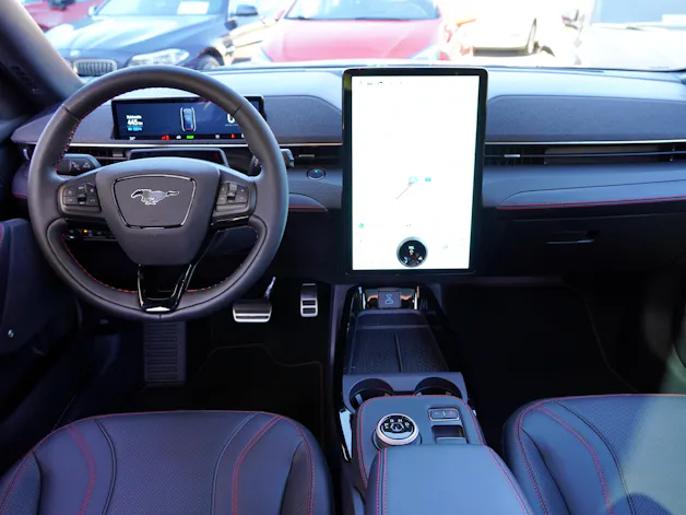 FORD Mustang MACH-E Premium AWD 88 kWh