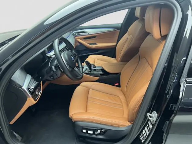 BMW 520d xDrive 48V M Sport