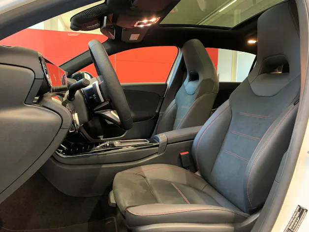 MERCEDES-BENZ A 250 4Matic 8G-DCT