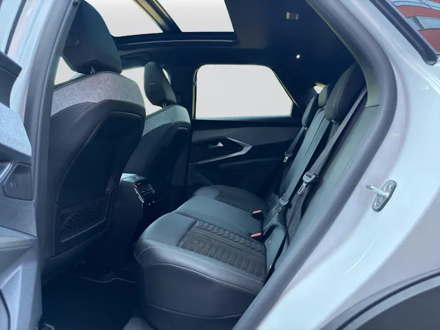 PEUGEOT 3008 NEW 145 e-DCS GT
