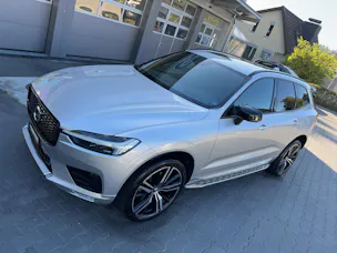 VOLVO XC60 B6 Benzin Mild Hybrid AWD R-Design Geartronic