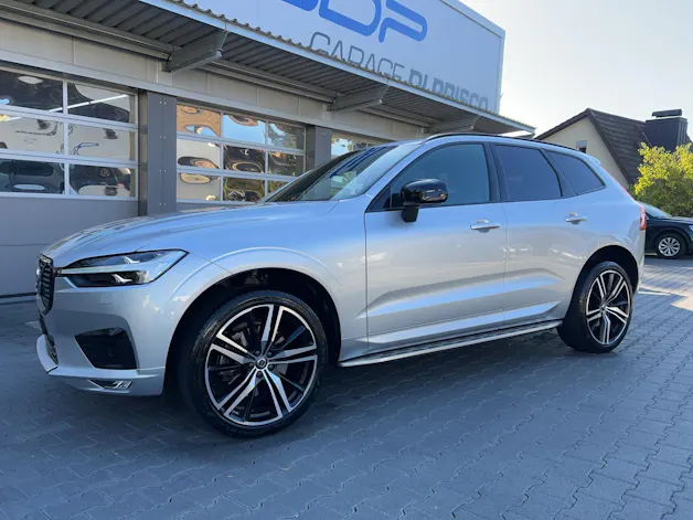 VOLVO XC60 B6 Benzin Mild Hybrid AWD R-Design Geartronic