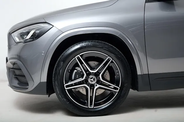 MERCEDES-BENZ GLA 220 d AMG Line 4matic H247