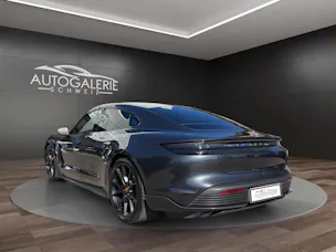 PORSCHE Taycan GTS | CH Swiss | Carbon | LED-Matrix | InnoDrive | 21" | 5 Sitzer | Panorama | PORSCHE GARANTIE |