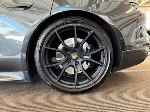 PORSCHE Taycan GTS | CH Swiss | Carbon | LED-Matrix | InnoDrive | 21" | 5 Sitzer | Panorama | PORSCHE GARANTIE |