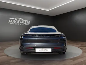 PORSCHE Taycan GTS | CH Swiss | Carbon | LED-Matrix | InnoDrive | 21" | 5 Sitzer | Panorama | PORSCHE GARANTIE |