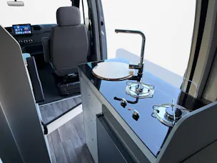 RENAULT Ahron VAN 620