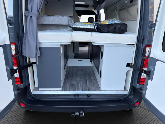 RENAULT Ahron VAN 620
