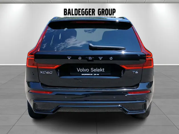 VOLVO XC60 2.0 T6 TE Plus Dark eAWD
