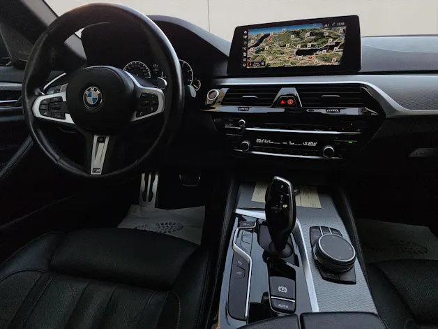 BMW 530d xDrive Pure M Sport Edition Steptronic