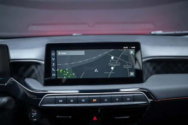 MG 3 1.5 Hybrid Luxury / 360°Kamera / Sitzheizung / Teilleder