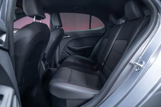 MG 3 1.5 Hybrid Luxury / 360°Kamera / Sitzheizung / Teilleder