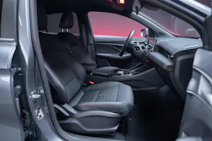 MG 3 1.5 Hybrid Luxury / 360°Kamera / Sitzheizung / Teilleder