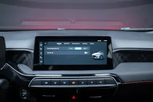 MG 3 1.5 Hybrid Luxury / 360°Kamera / Sitzheizung / Teilleder