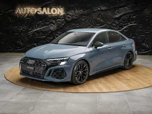 AUDI RS3 Limousine 2.5 TSI quattro S-tronic *Massage*Matrix LED*Ambientebeleuchtung*