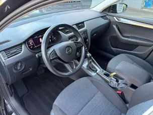 SKODA Octavia Combi 1.5 TSI Soleil DSG
