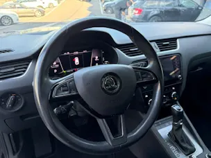 SKODA Octavia Combi 1.5 TSI Soleil DSG