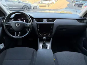 SKODA Octavia Combi 1.5 TSI Soleil DSG
