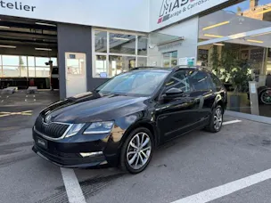 SKODA Octavia Combi 1.5 TSI Soleil DSG