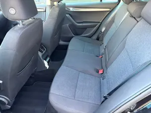 SKODA Octavia Combi 1.5 TSI Soleil DSG