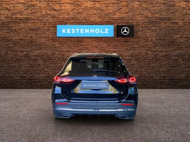 MERCEDES-BENZ GLA 250 4Matic 8G-DCT