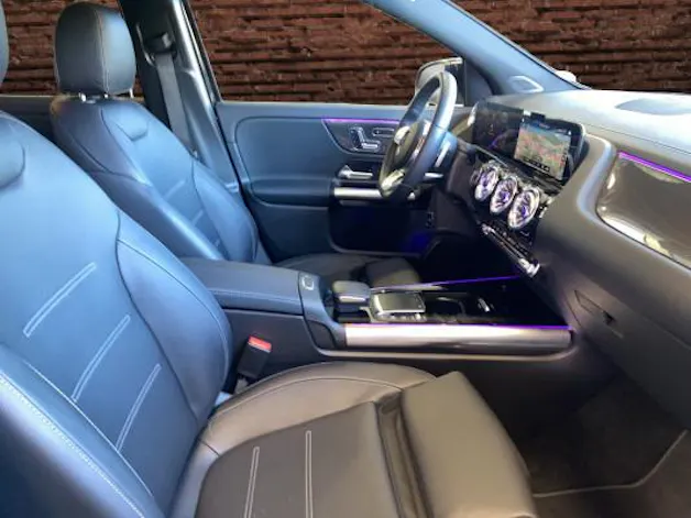 MERCEDES-BENZ GLA 250 4Matic 8G-DCT