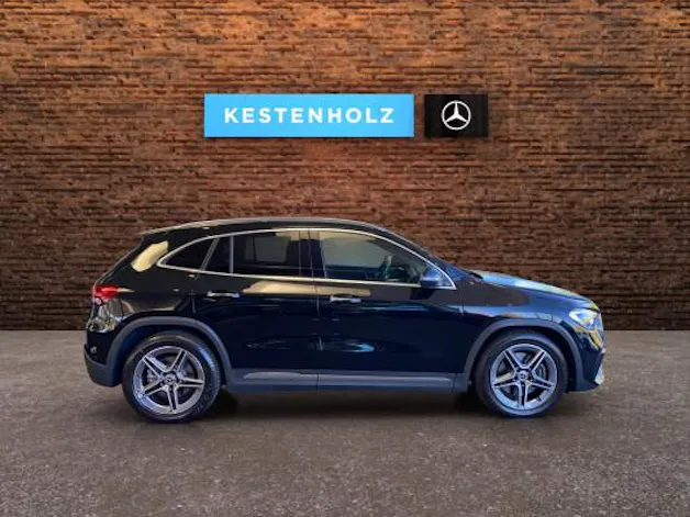 MERCEDES-BENZ GLA 250 4Matic 8G-DCT
