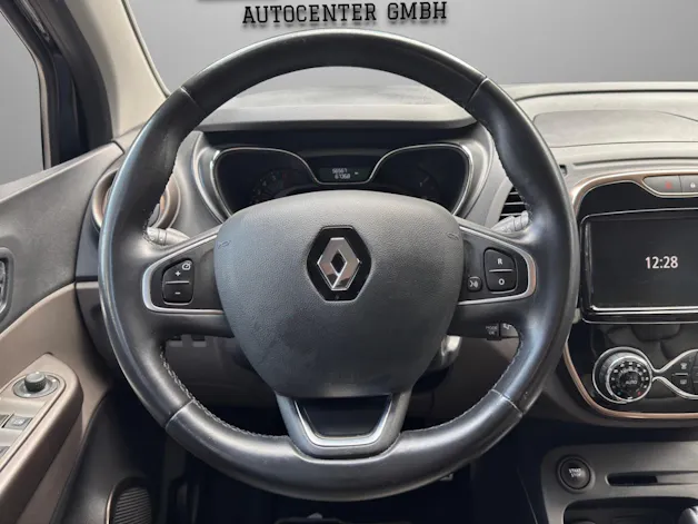 RENAULT Captur 1.2 T 16V Iconic EDC