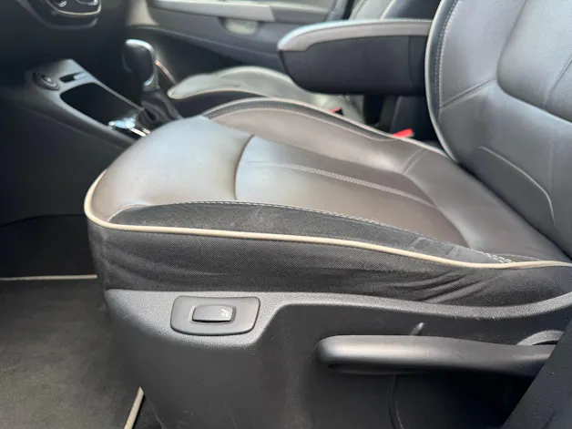 RENAULT Captur 1.2 T 16V Iconic EDC